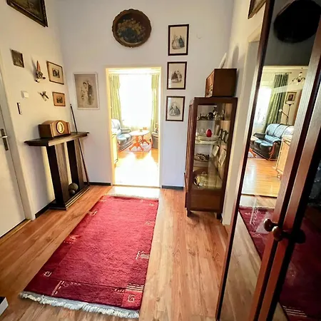 Apartmán Antique Charm 2 Bedroom