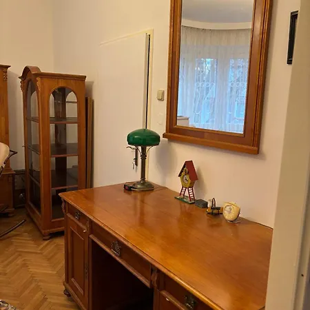 Antique Charm 2 Bedroom * Praha