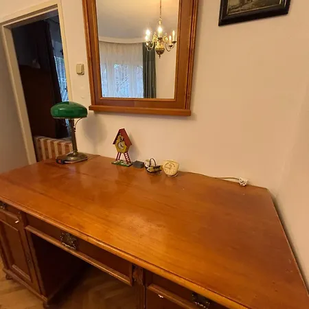 Antique Charm 2 Bedroom *